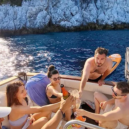 Botel Our Cruises Skopelos